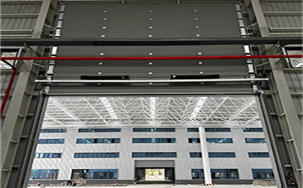 平罗工业提升门