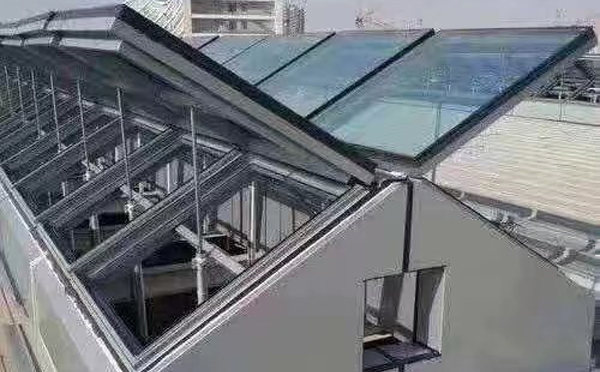 电动平罗排烟窗适合安装在什么地方