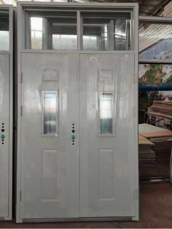 平罗学校教室门 平罗学校教室门