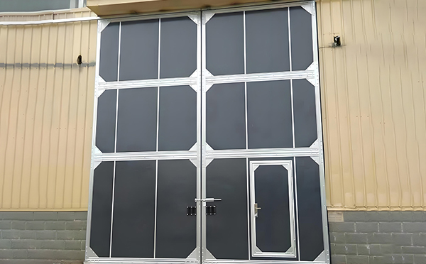 厂房平罗工业门选择与维护全解析：提升效率与安全的关键要素